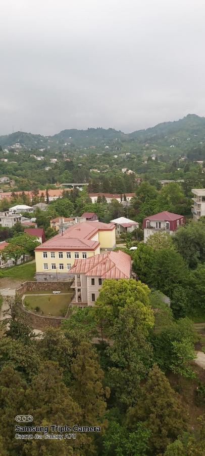 Студия Радуга у моря Батумі Екстер'єр фото